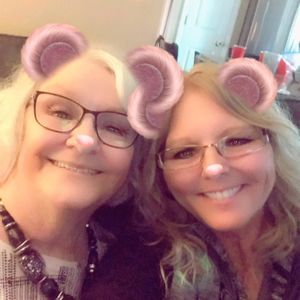 Meet your Posher, Stacy